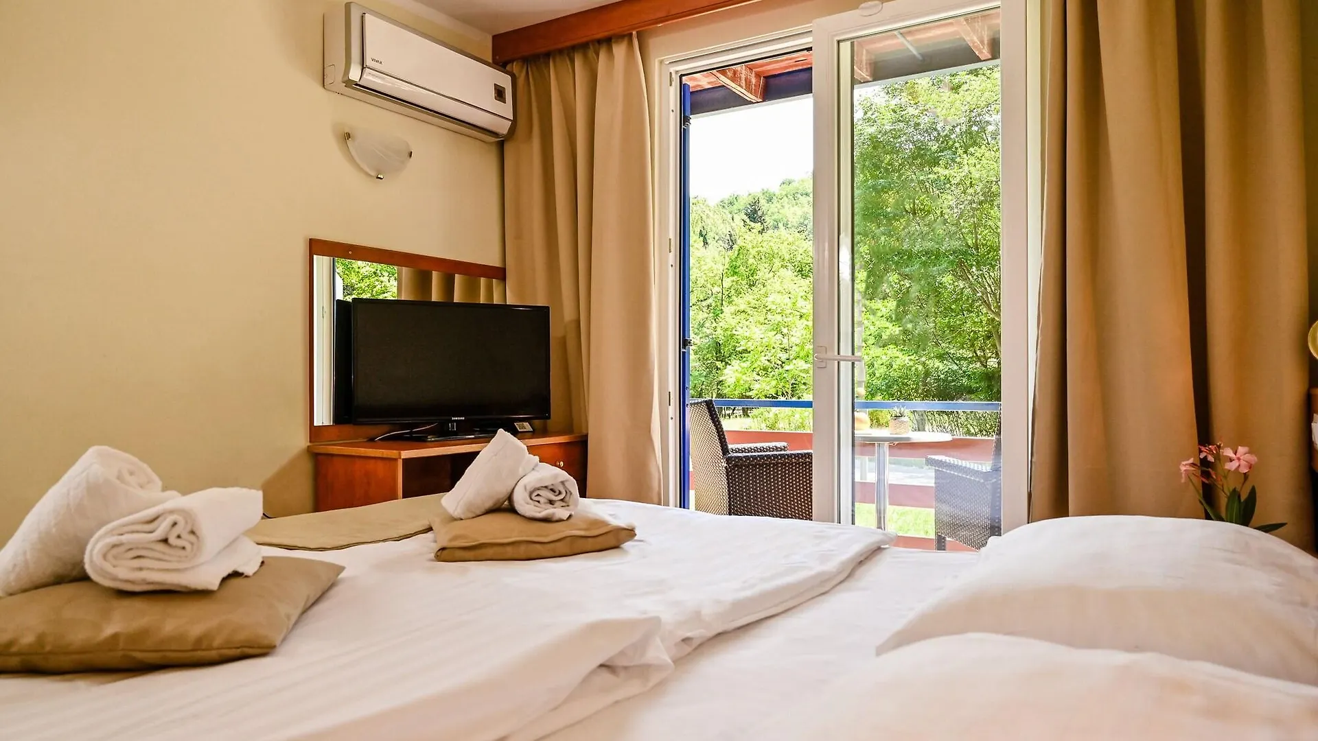 Holiday Resort מדביה פארק נופש